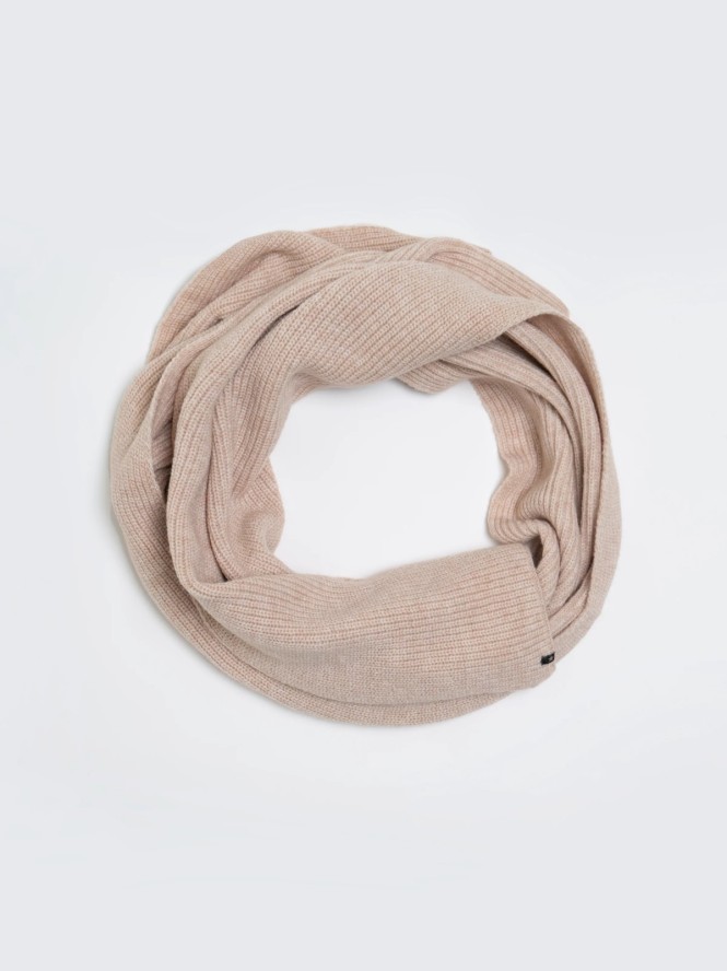 Szalik damski beżowy Rosebel 801/ Roseline 801/ Basila 801