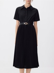 Sukienka z plisowanym dołem - czarny
