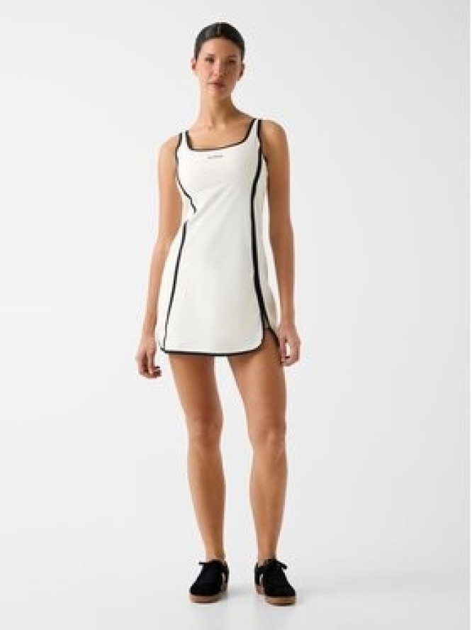 Guess Sukienka codzienna 181229 Beżowy Classic Fit