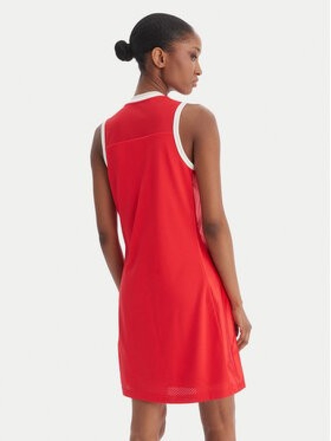 adidas Sukienka codzienna Stadium KC4998 Czerwony Slim Fit