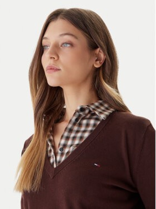 Tommy Jeans Sweter Essential DW0DW19888 Brązowy Regular Fit