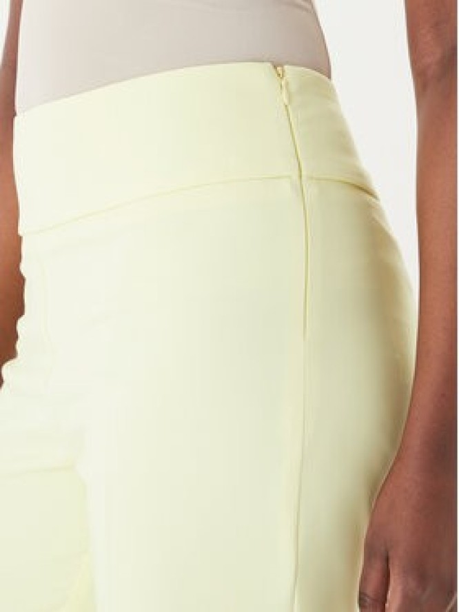 Rinascimento Spodnie materiałowe CFC0127876003 Żółty Slim Fit