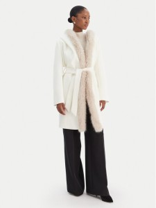 Rinascimento Płaszcz zimowy CFC0126714003 Écru Regular Fit