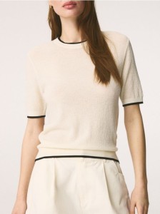 Wełniany t-shirt - złamana biel