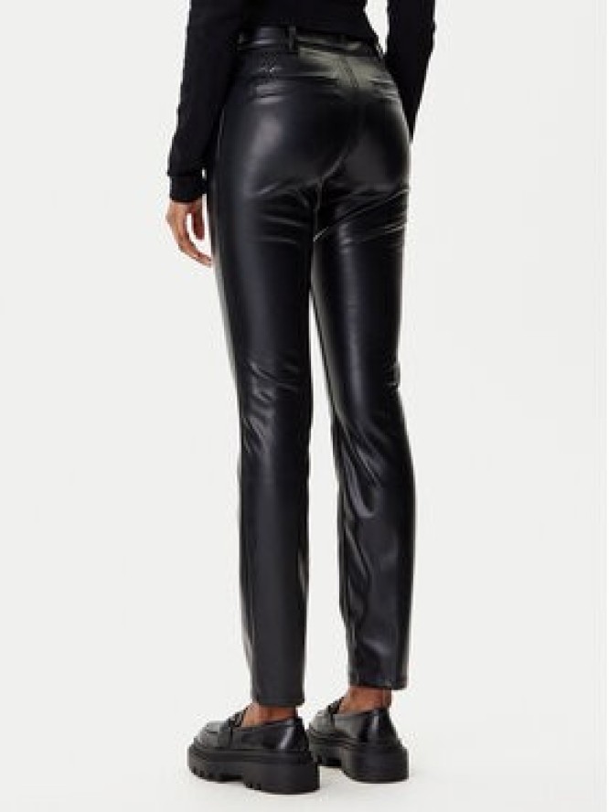 HUGO Spodnie z imitacji skóry Hilano-1 50546790 Czarny Slim Fit