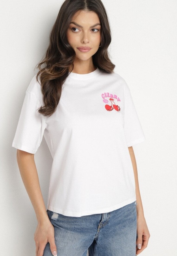 Biały T-shirt z Bawełną Cyrkoniami i Motywem Wiśni Linmira