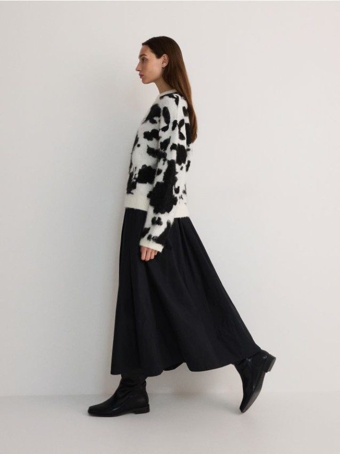 Spódnica midi - czarny