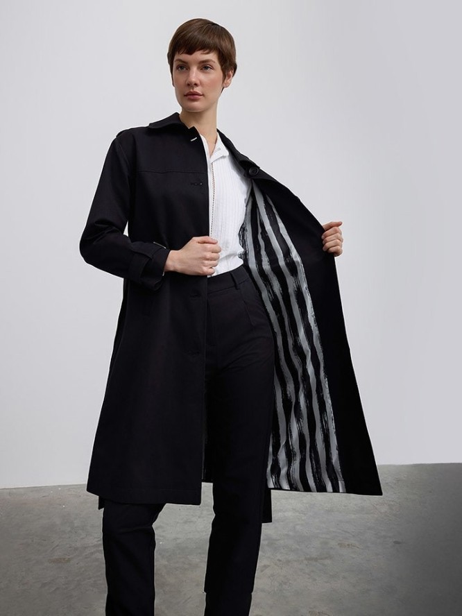 BGN Trencz w kolorze czarnym rozmiar: 40