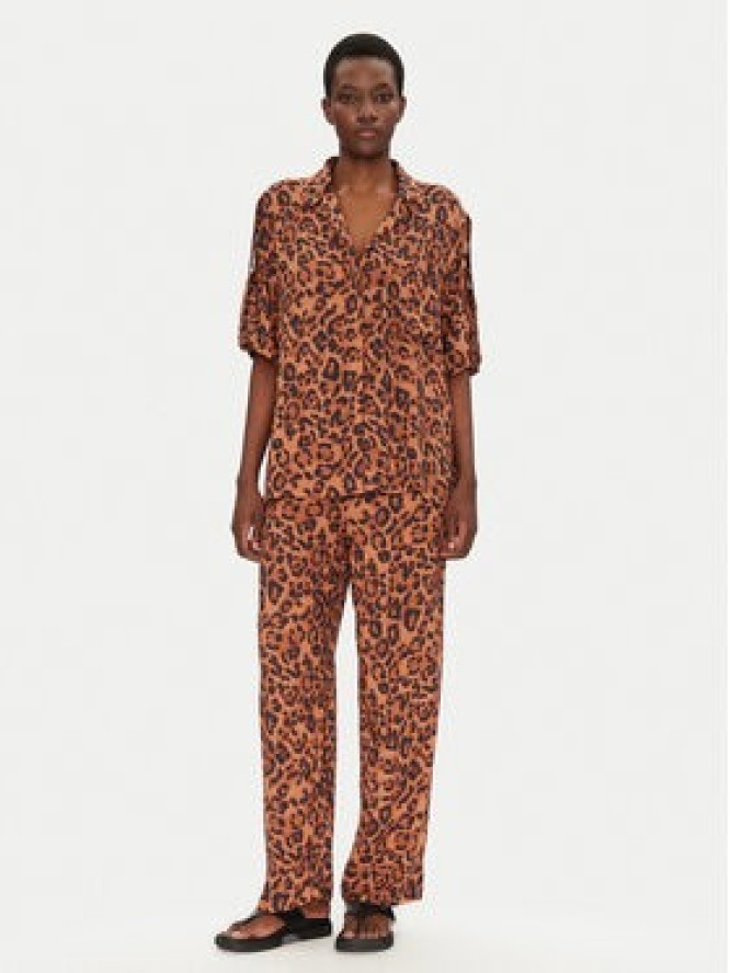 Chantelle Spodnie materiałowe Explore C18SE0 Brązowy Relaxed Fit