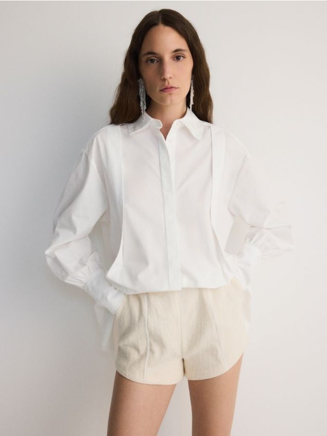 Szorty z bawełnianej tkaniny - złamana biel