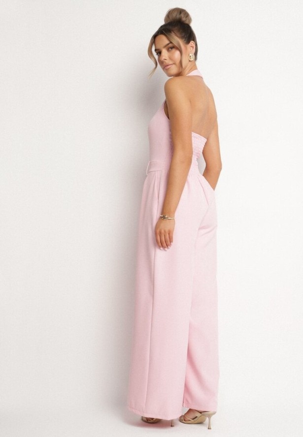 Różowy Kombinezon Taliowany Ozdobiony Guzikami Niladwenna