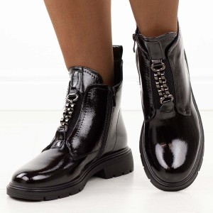 Czarne lakierowane botki damskie Jezzi 2501-8