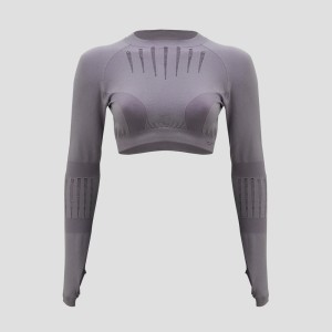 Crop top do treningu RUE z długimi rękawami