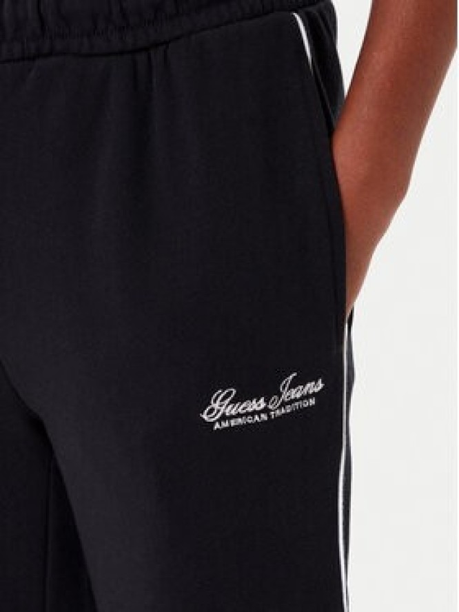 Guess Jeans Spodnie dresowe W5YB32 K68I4 Czarny Regular Fit