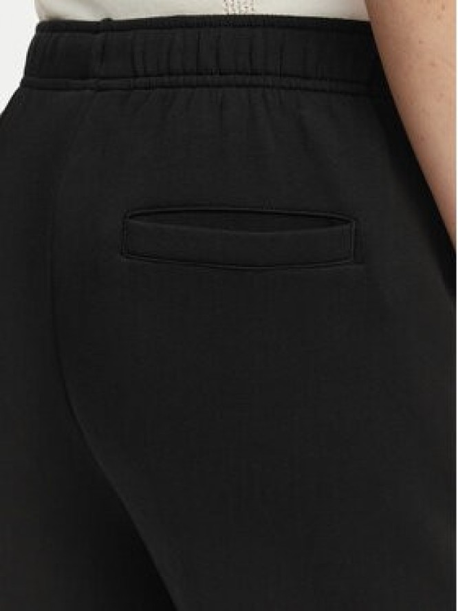 Lacoste Spodnie dresowe XF0047 Czarny Regular Fit