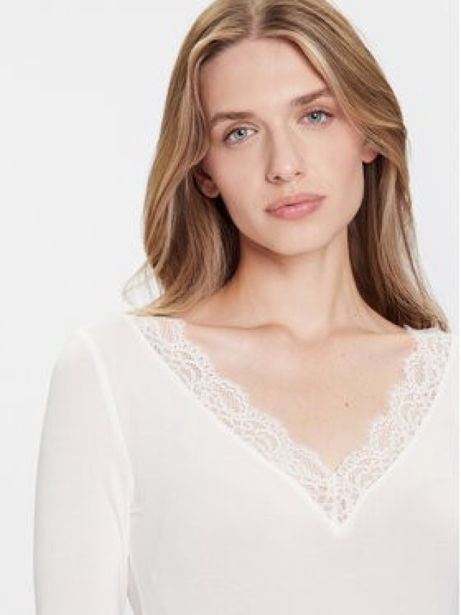 Vero Moda Bluzka Skye 10339843 Biały Slim Fit