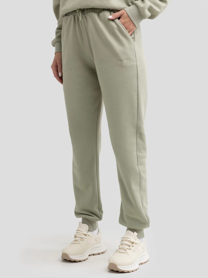 Spodnie damskie dresowe pistacjowe Foxie 302/ Megan 302