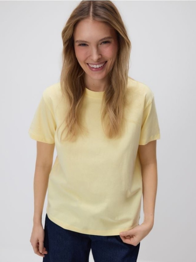 Bawełniany t-shirt regular - żółty