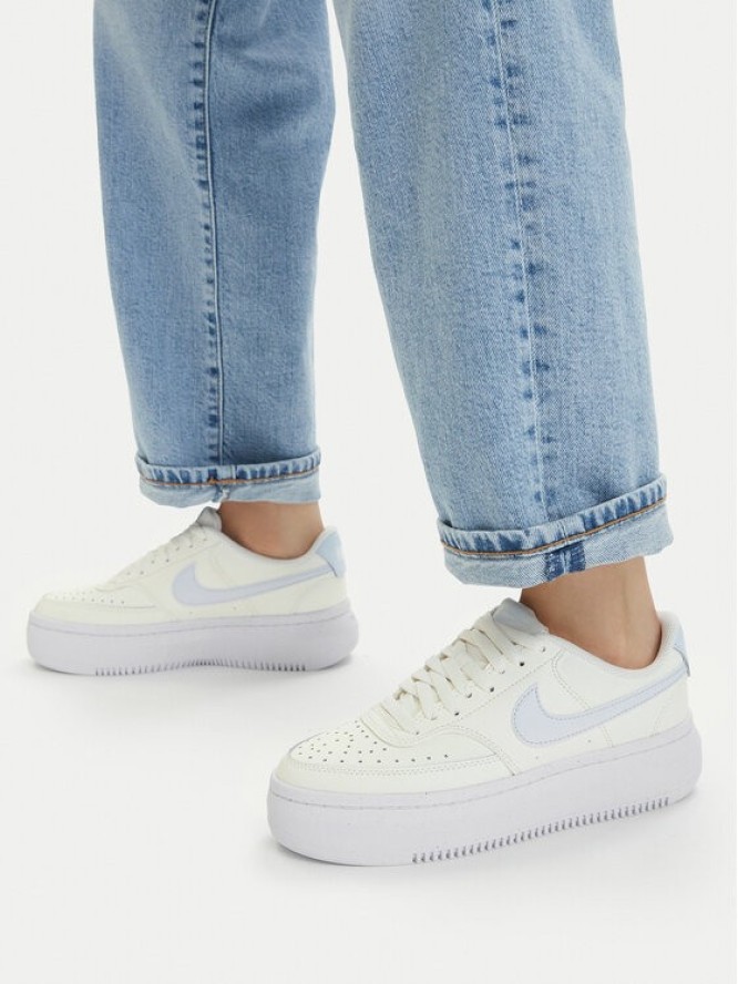 Nike Sneakersy Court Vision Alta DZ5394 Biały