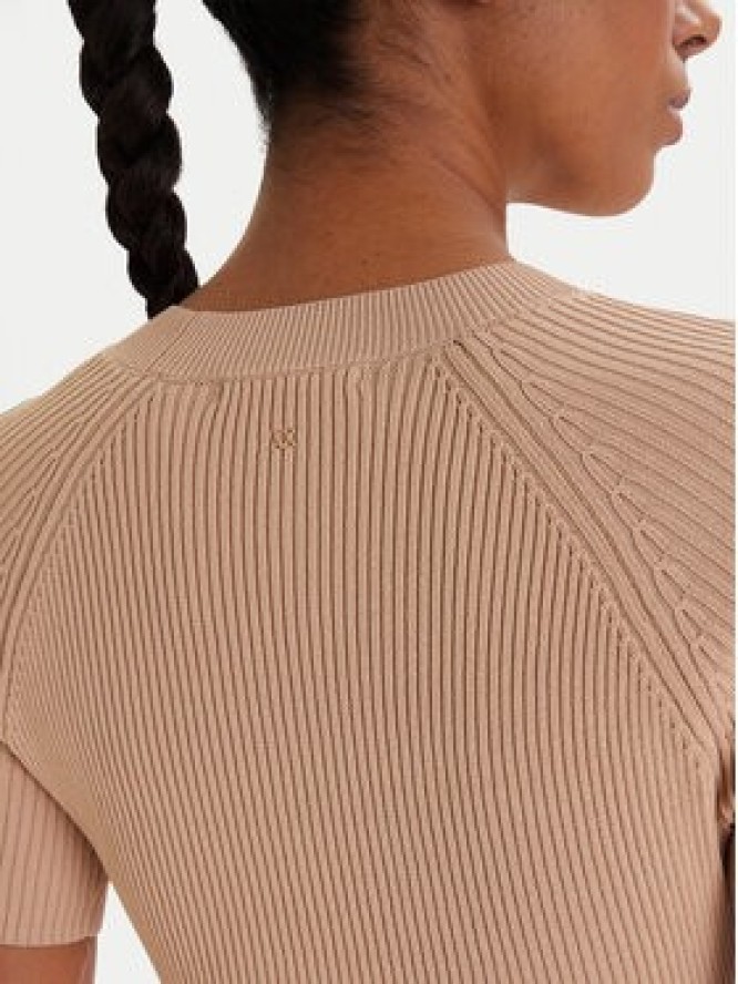 Armani Exchange Sukienka dzianinowa XW001885 AF10352 Beżowy Regular Fit