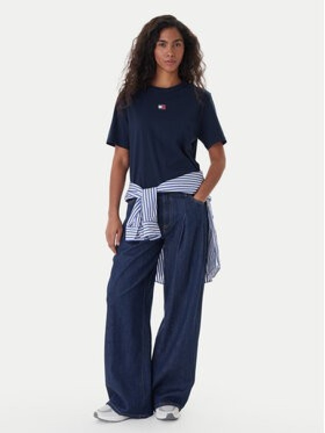 Tommy Jeans T-Shirt Badge DW0DW22202 Granatowy Boxy Fit