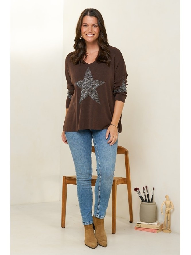 Curvy Lady Sweter w kolorze brązowym rozmiar: 44/46