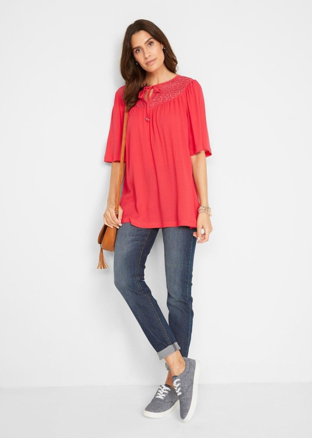 Długa tunika z kreszowanego materiału, rękaw 1/2