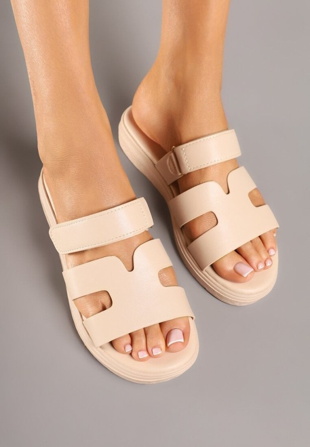 Beżowe Płaskie Klapki z Geometryczną Cholewką Nonareth