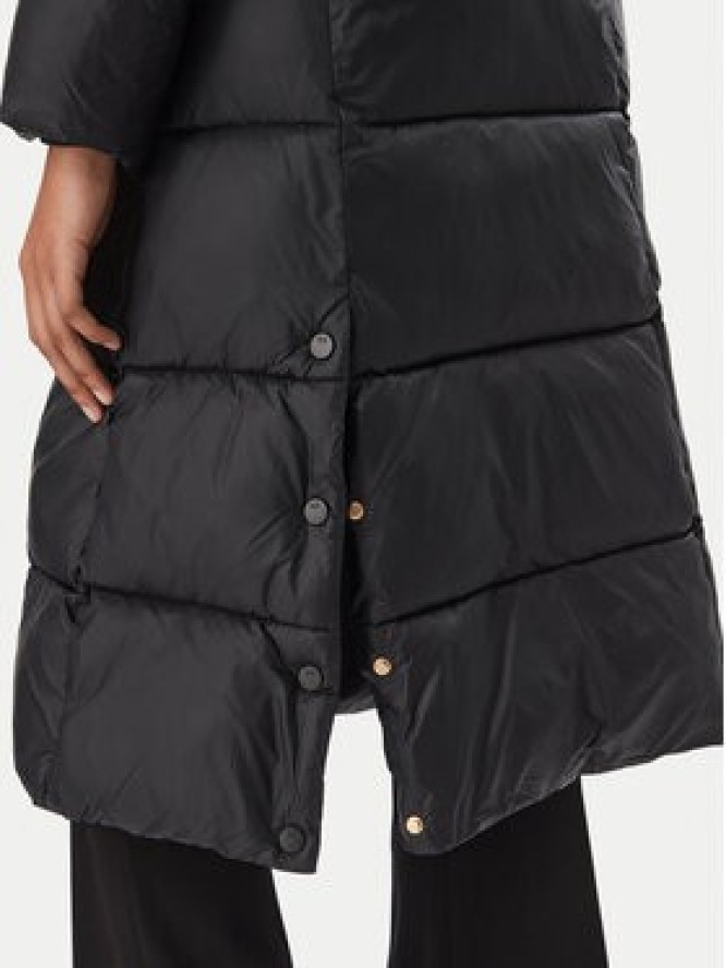 Rinascimento Kurtka zimowa CFC0127042003 Czarny Regular Fit