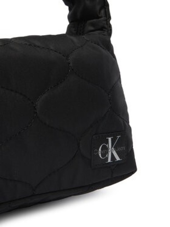 Calvin Klein Torebka Quilted Shoulder Bag IU0IU00724 Czarny