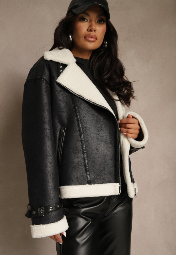 Czarna Kurtka Ramoneska w Stylu Biker z Kożuszkiem i Sprzączkami Mendrie