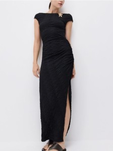 Sukienka maxi z efektem gniecenia - czarny