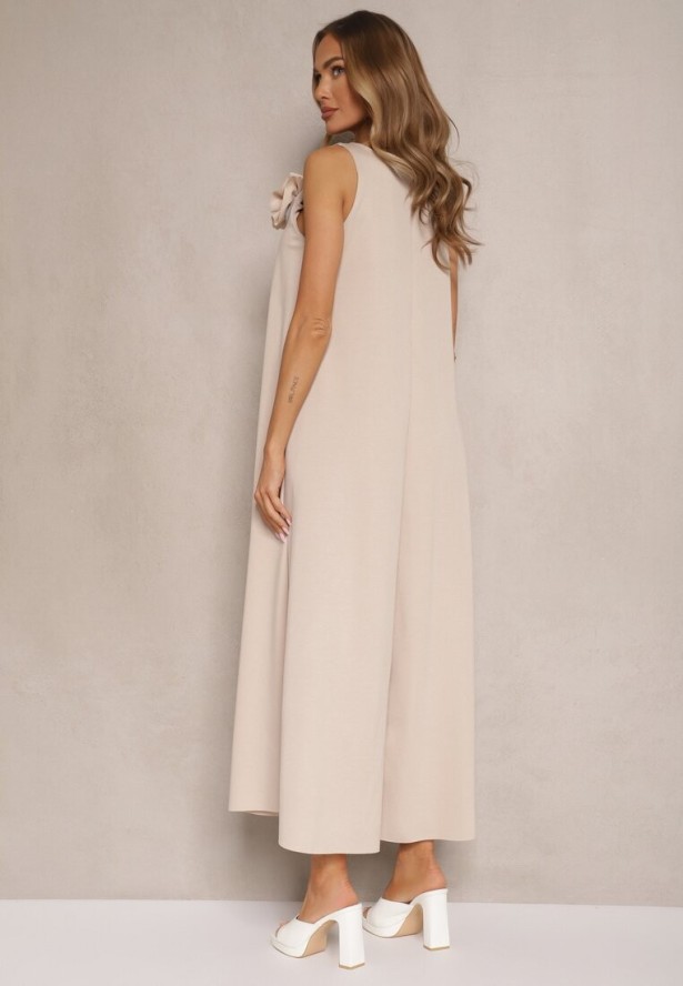 Beżowy Kombinezon z Wiskozą Ozdobiona Kwiatem Broszką 3D Solio