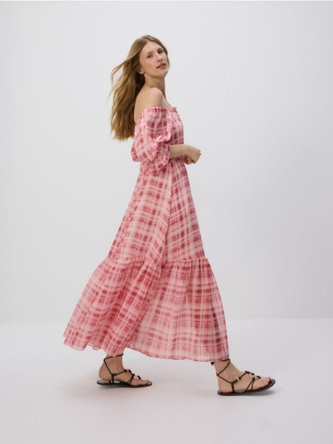 Wzorzysta sukienka maxi - czerwony