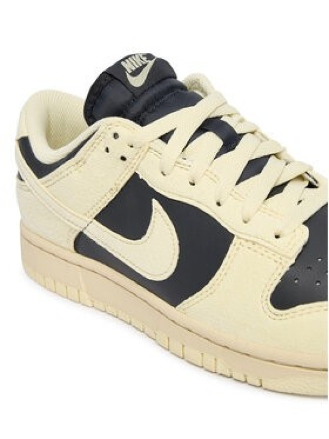 Nike Sneakersy Dunk Low HJ7673 005 Żółty