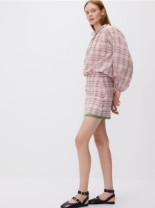 Spódnica mini w kratę - pastelowy róż