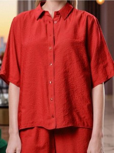 Koszula z krótkim rękawem i kołnierzykiem z modalem - czerwony
