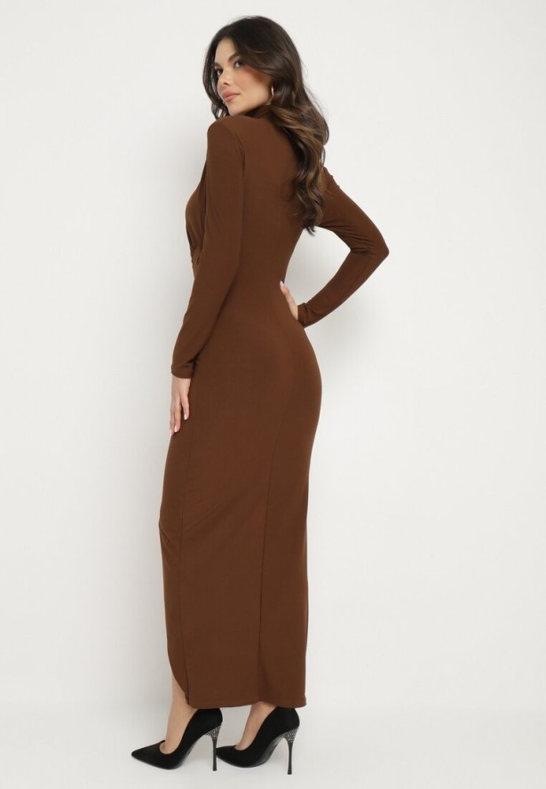 Brązowa Wieczorowa Sukienka z Półgolfem i Marszczeniami Emelisse