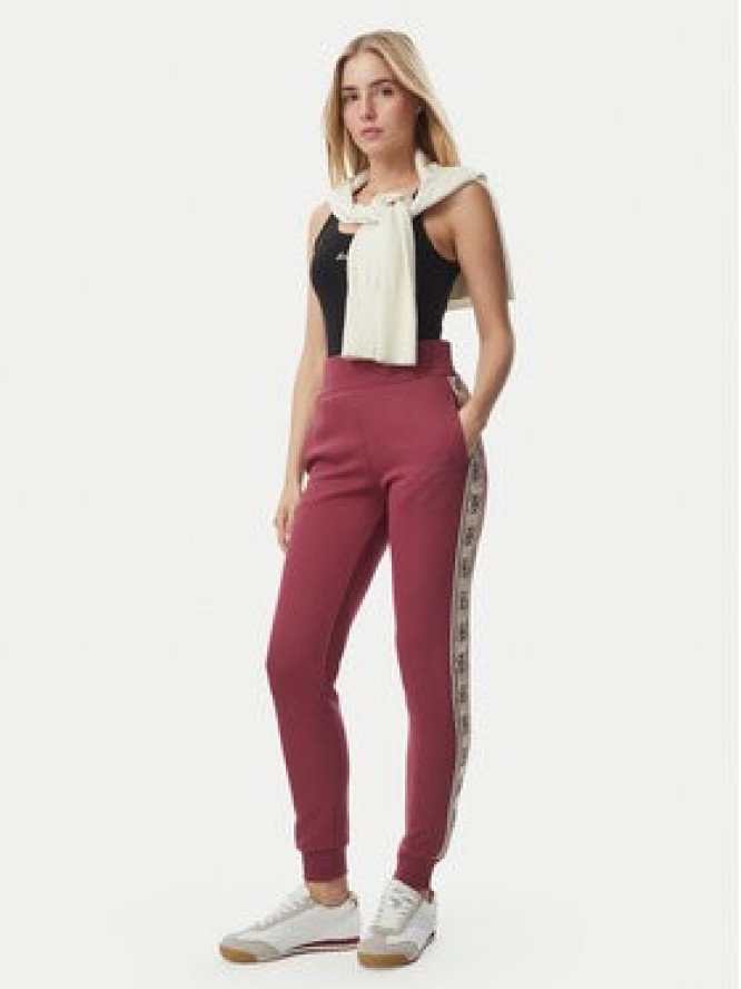 Guess Spodnie dresowe V2YB15 KB3P2 Różowy ciemny Regular Fit