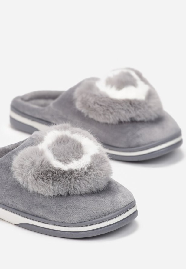 Szare Kapcie Pyrhede