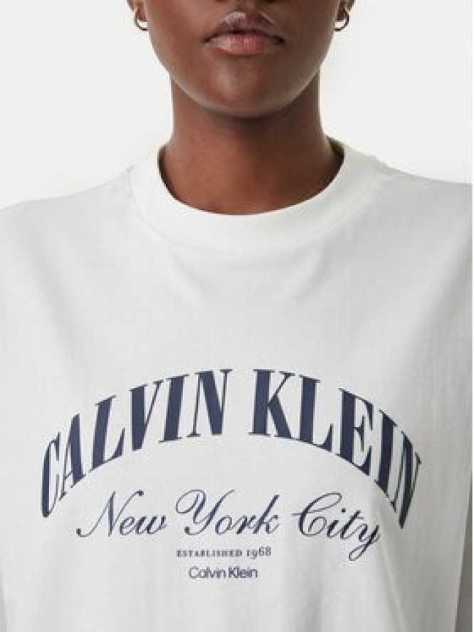 Calvin Klein Jeans T-Shirt LV047F813G Biały Boxy Fit