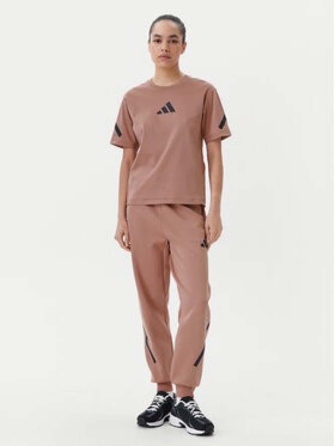 adidas T-Shirt Z.N.E. JC9311 Różowy Regular Fit