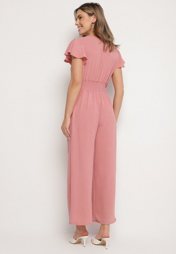Różowy Kombinezon z Kopertowym Dekoltem i Szeroką Gumką w Pasie Evimevi