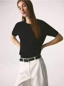 Wełniany t-shirt - czarny