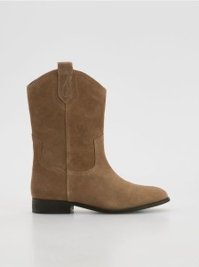 Zamszowe botki - beżowy