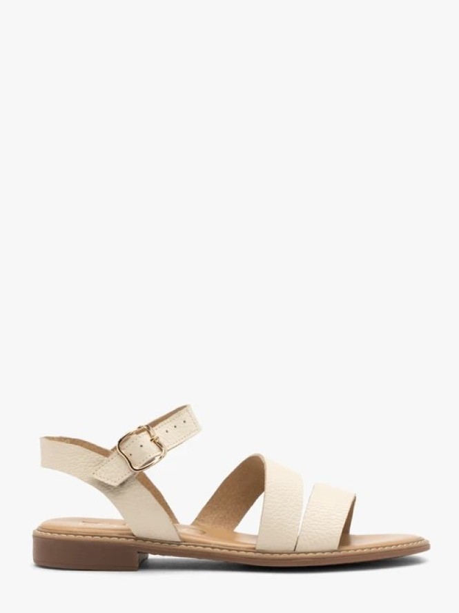 Kremowe sandały damskie