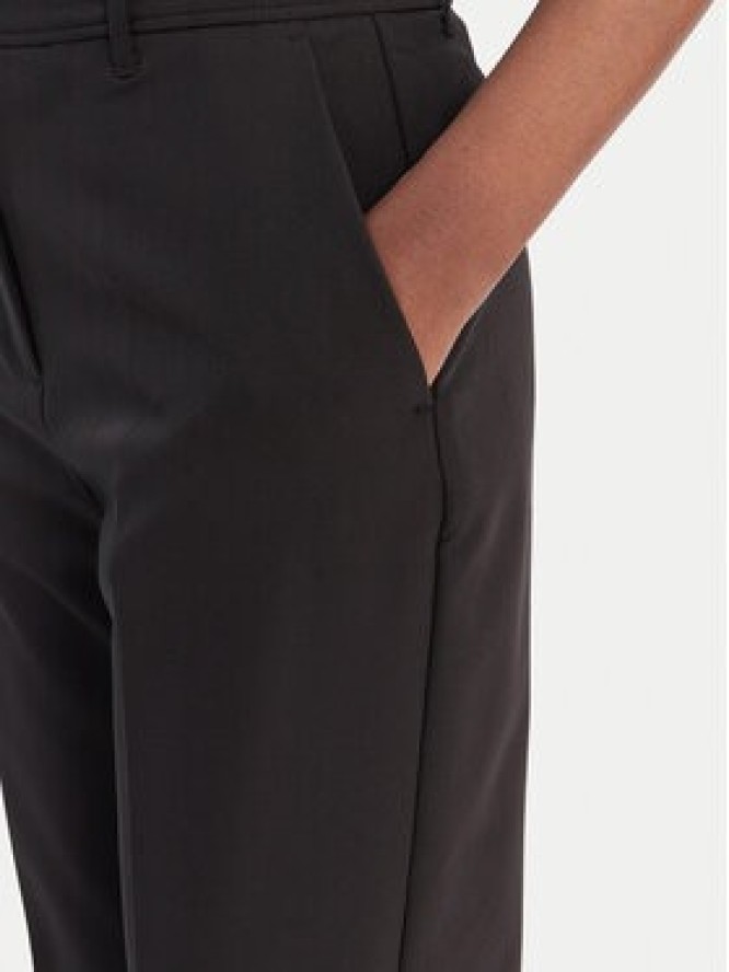 Guess Spodnie materiałowe W6RB02 WH9Y2 Czarny Regular Fit