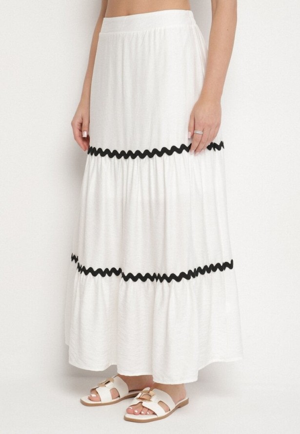 Biały Komplet Wiskozowy Top na Ramiączkach i Rozkloszowana Spódnica Efrunelle