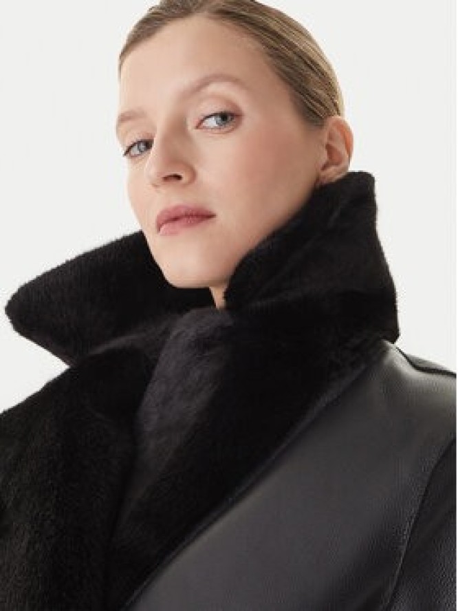 LOLA CASADEMUNT Płaszcz zimowy LF2501015 Czarny Regular Fit