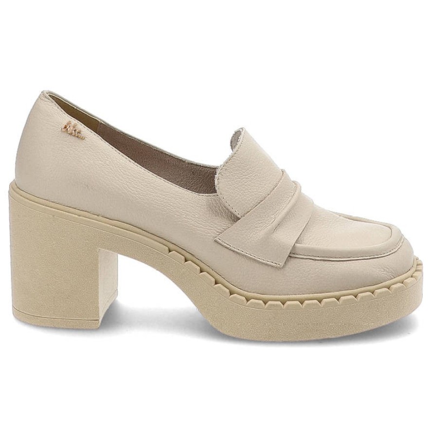 Półbuty damskie BLU, cholewka z licowej skóry naturalnej z paskiem na podbiciu i widocznymi przeszyciami stabilny obcas oraz gruba podeszwa z wyraźny